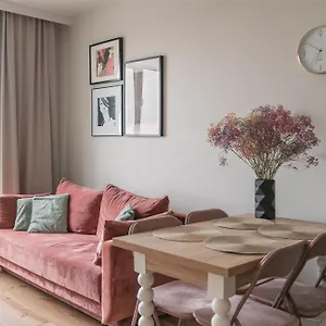 https://apartament-pelczynskiego-3.warsawhotelspoland.com