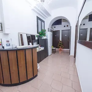 https://lemei-house.it-romehotels.com